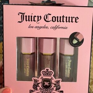 Juicy Couture Women Makeup Trio - blush & highlighter!